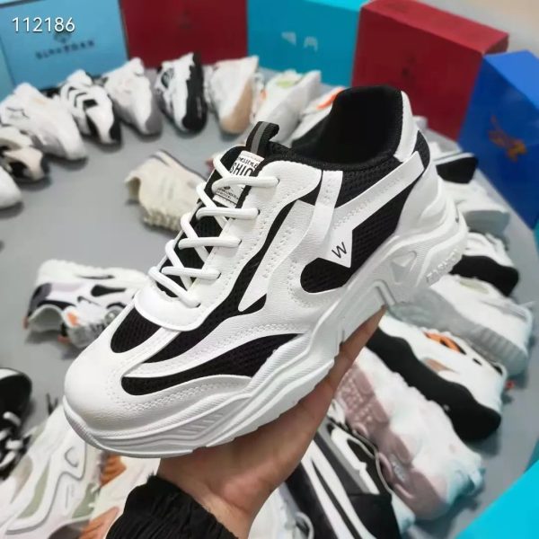 Sport Shoes Running Sneakers Superior Quality Comfortable Running Sneakers For Women stock - Image 3